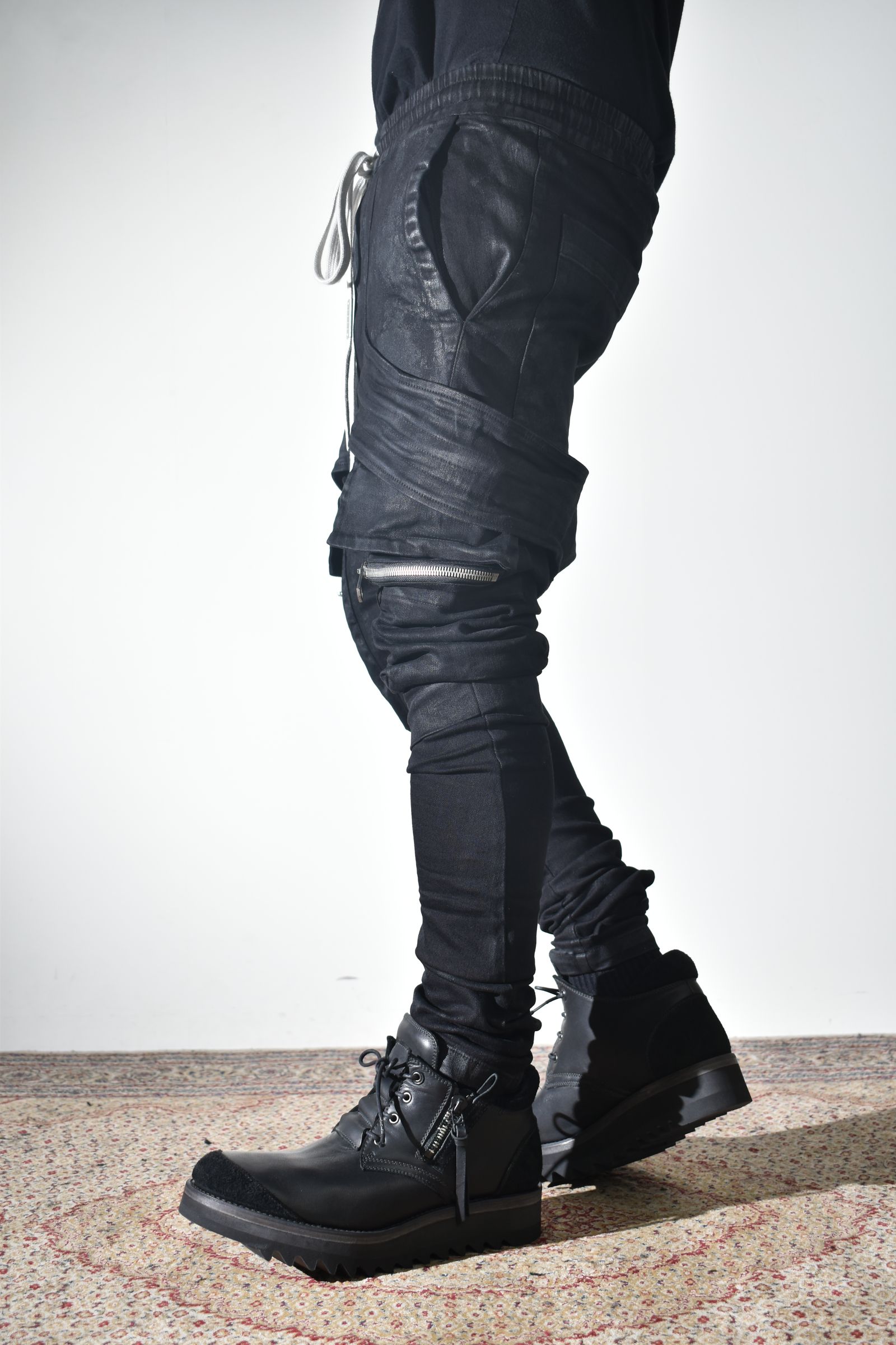Strtch Denim Coatiing Cargo Sarouel Skinny"Black" / ストレッチデニムコーティングカーゴサルエルスキニー"ブラック"