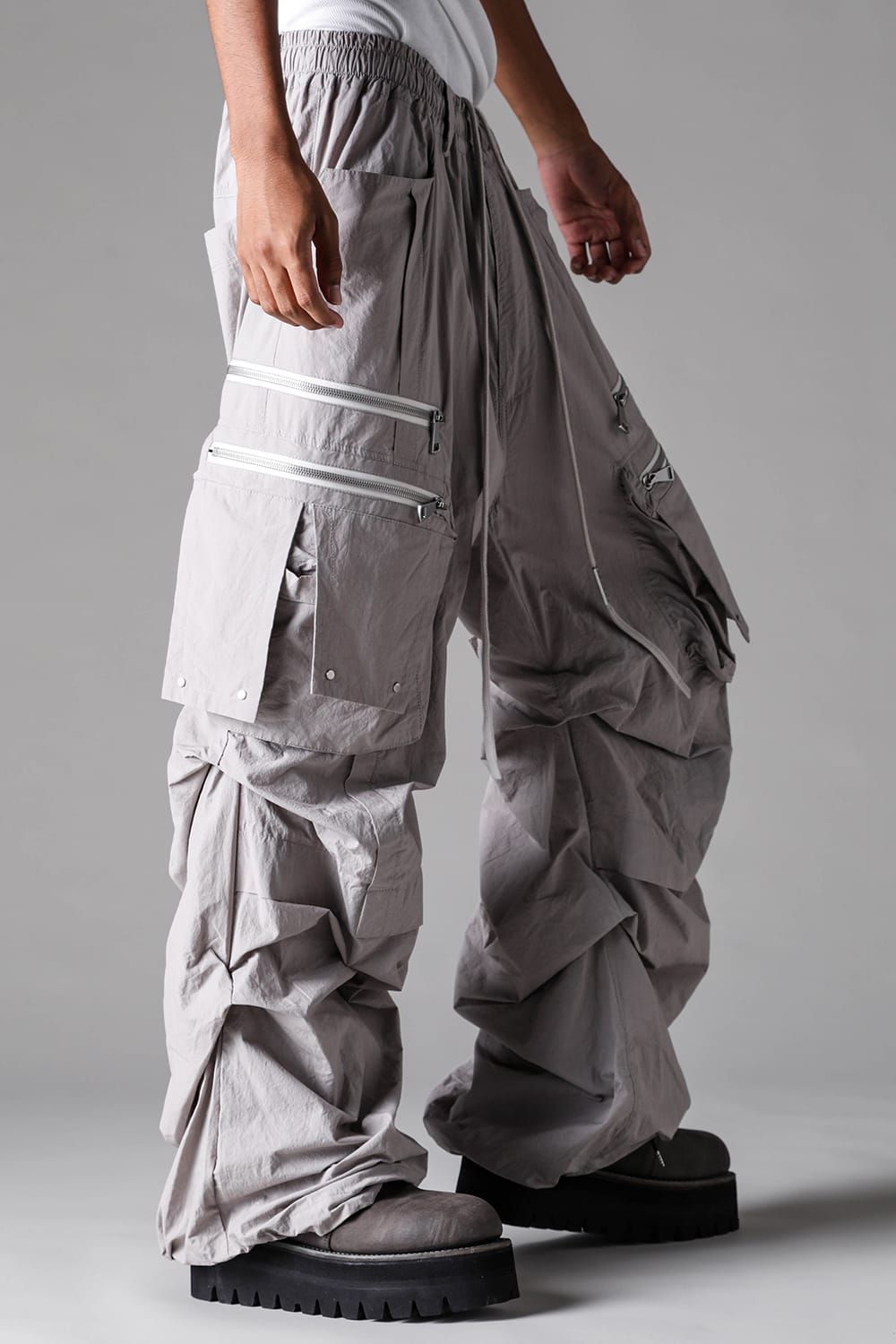 《2027SS先行予約》Cargo Tuck Wide Pants "Black / L.Grey" / カーゴタックワイドパンツ"ブラック/ライトグレー"