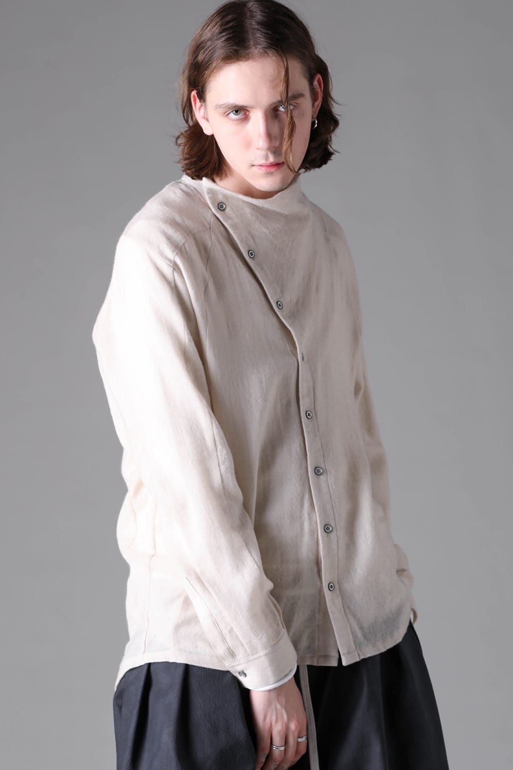 《2026AW先行予約》Fluid  High Neck Shirts"Black / Ivory" /  フルイド ハイネックシャツ"ブラック/アイボリー"