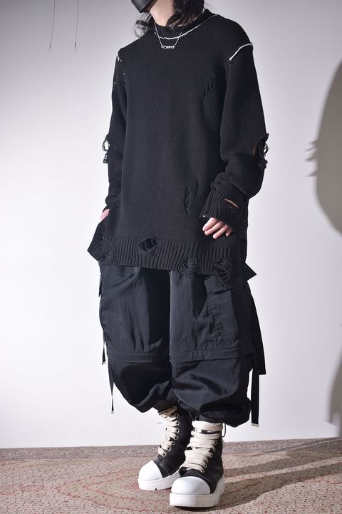 春ニットの最有力