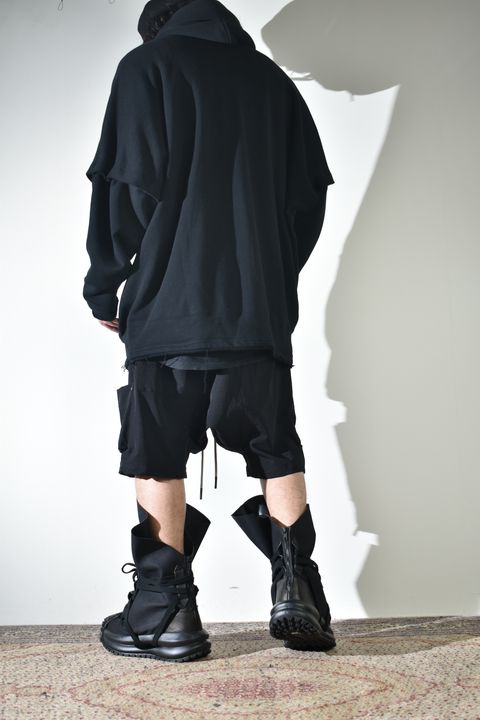 2Wayで着られる着用シーズンの長いスウェット