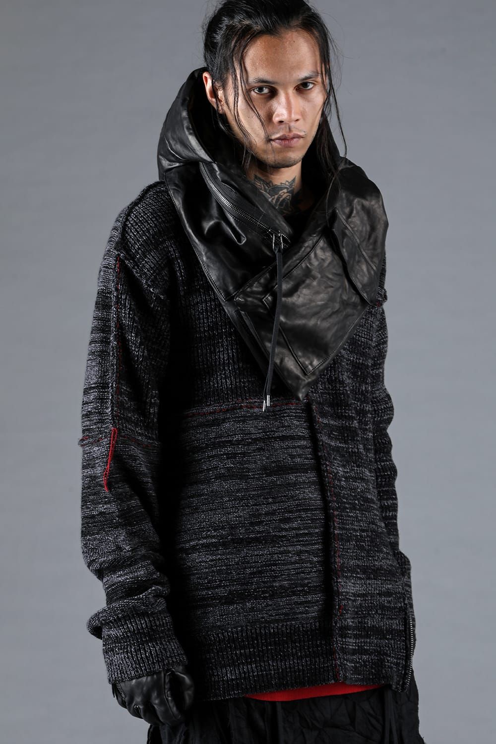 Horse Leather Down Hooded Scarf “Black" / ホースレザーダウンフードマフラー"ブラック"