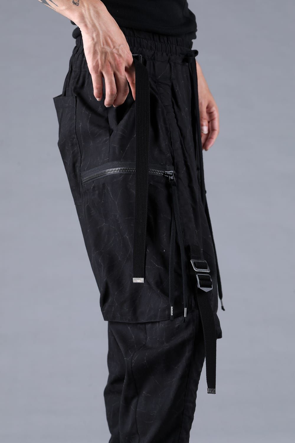Catch Washer Bleach Belt Adjustable Sarouel Cargo Pants"Black" / キャッチワッシャーブリーチベルトアジャスタブルサルエルカーゴパンツ"ブラック"