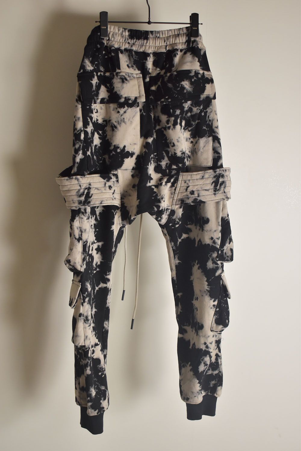 Discharge Pinting Belt Cargo Sarouel Jogger"Black×Ivory" /ディスチャージプリントベルトカーゴサルエルジョガー"ブラック×アイボリー"