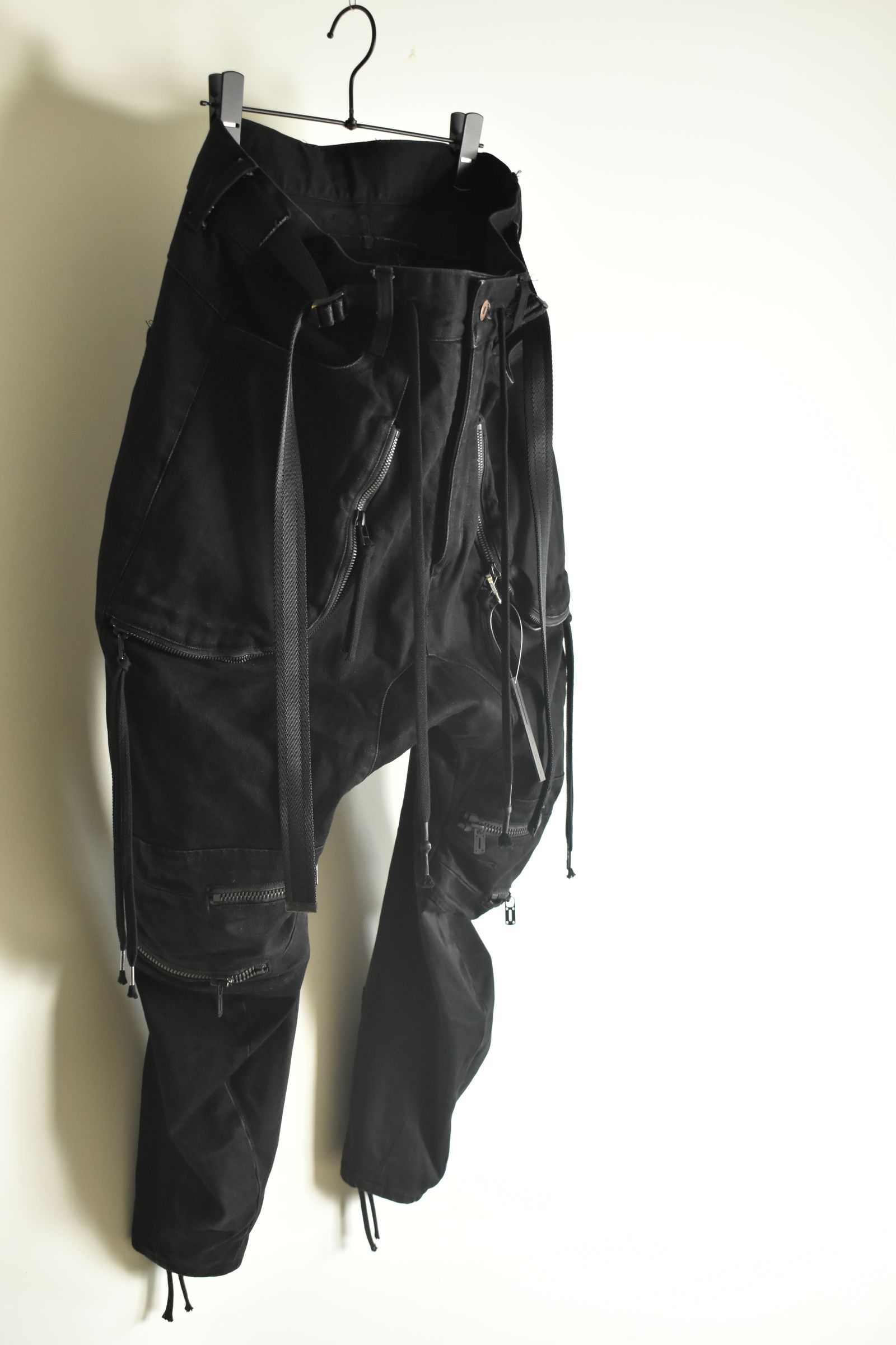Stretch Denim Knee-Open Cropped Pants"Black" / ストレッチデニムニーオープンクロップドパンツ"ブラック"