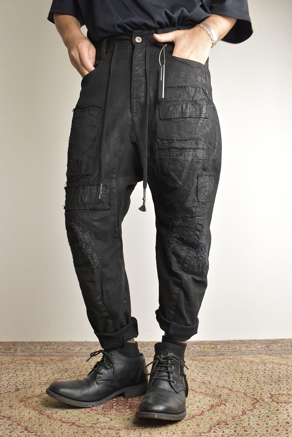 Product Coating Stretch Denim Damage Repair Cropped Pants “Black / 製品コーティングストレッチデニムダメージリペアクロップドパンツ"ブラック"