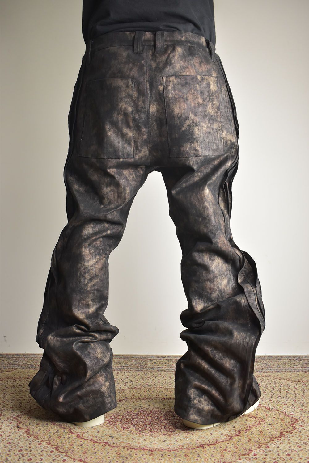 《2025AW先行予約》Metal Steam Camouflage Side Pin Tuck Boots Cut"Black × Beige" / メタルスチームカモフラージュ サイドピンタックブーツカット"ブラック×ベージュ"