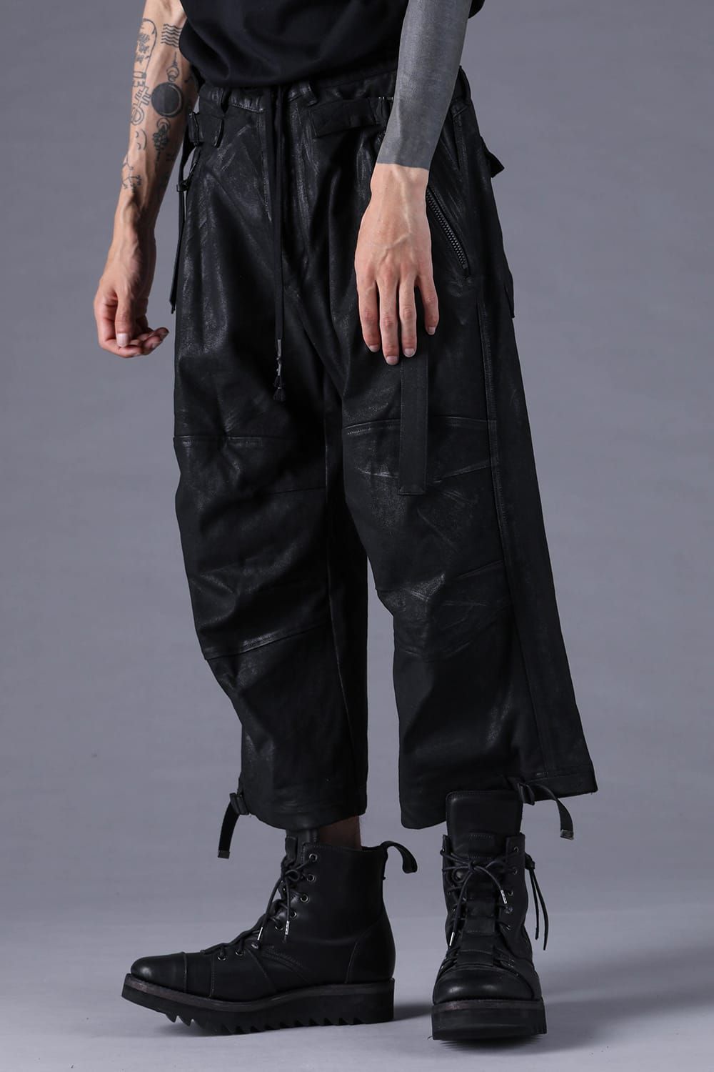 《2027SS先行予約分》Product Coated Dry Jersey Wide-Leg Cropped Pants"Black" / 製品コーティングドライジャージーワイドクロップドパンツ"ブラック"