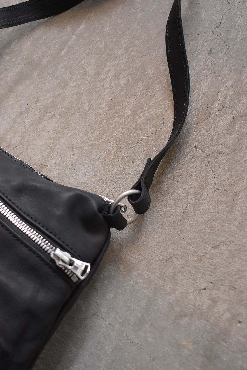 Japan Calf Product Wash Rider's Succotch"Black" / ジャパンカーフ製品洗いライダースサコッシュ"ブラック"