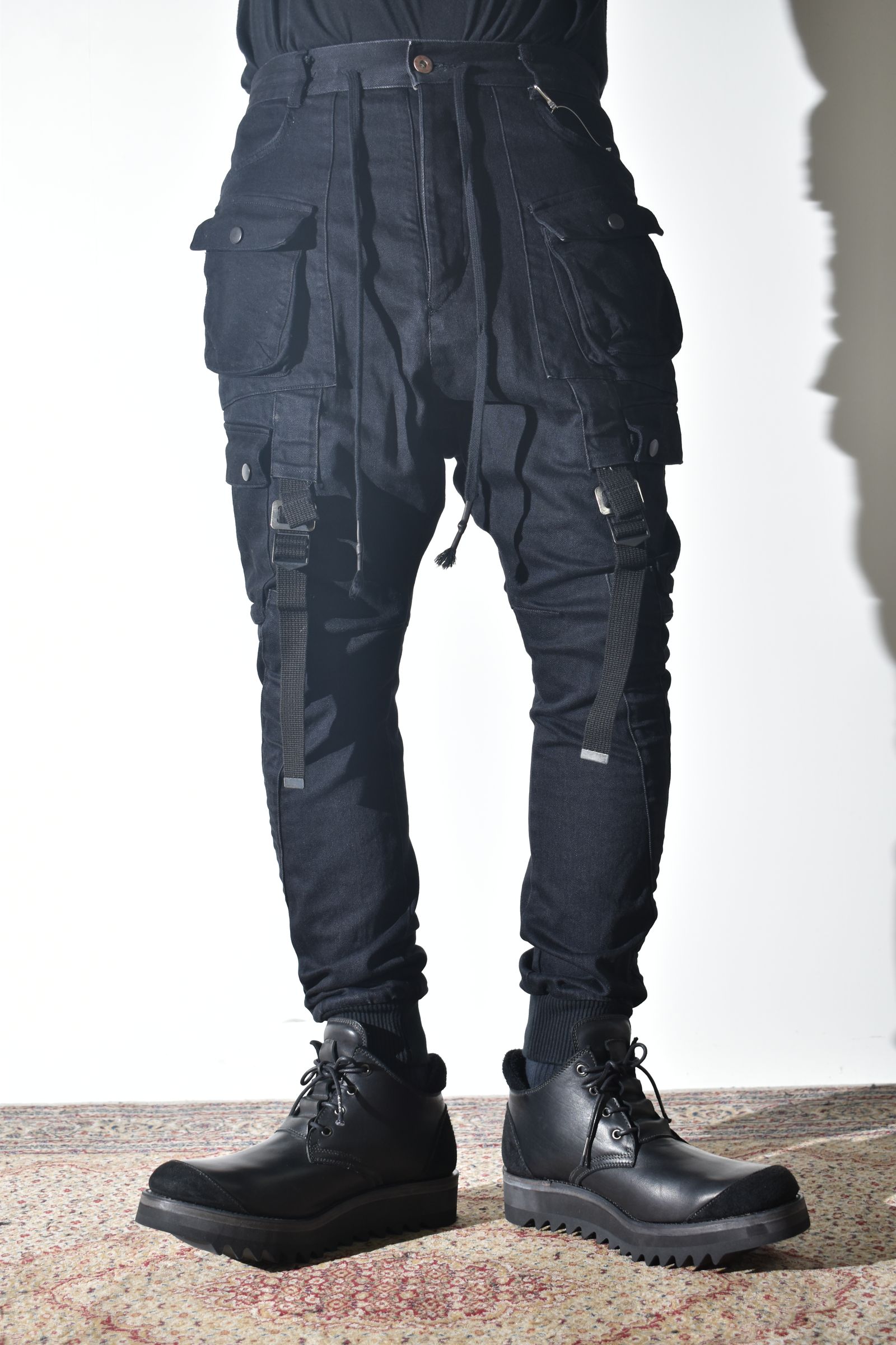 Stretch Denim Belt-Adjustable Cargo Jogger Pants"Black" / ストレッチデニムベルトアジャストカーゴジョグパンツ"ブラック"