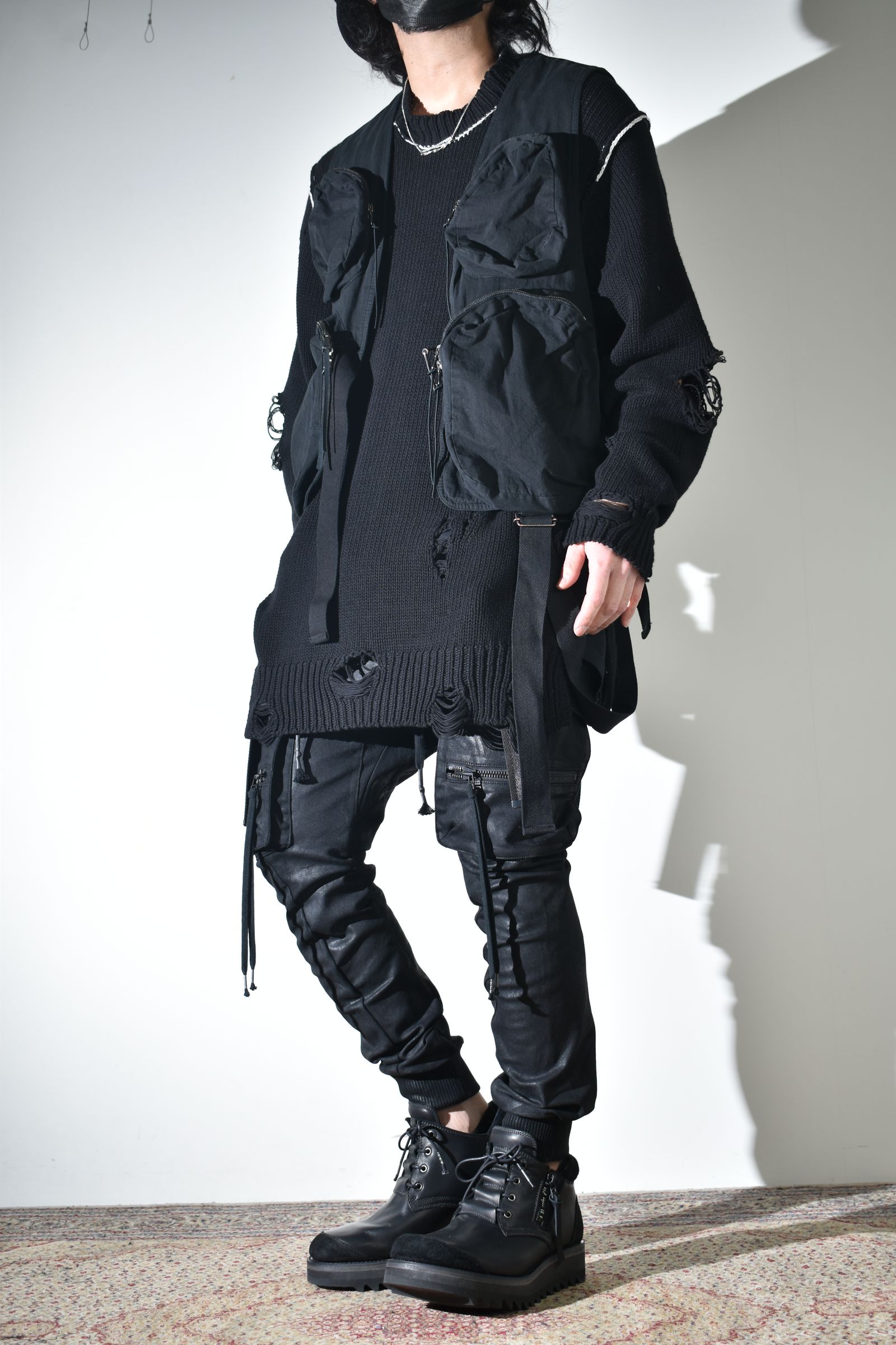 春ニット × ベスト