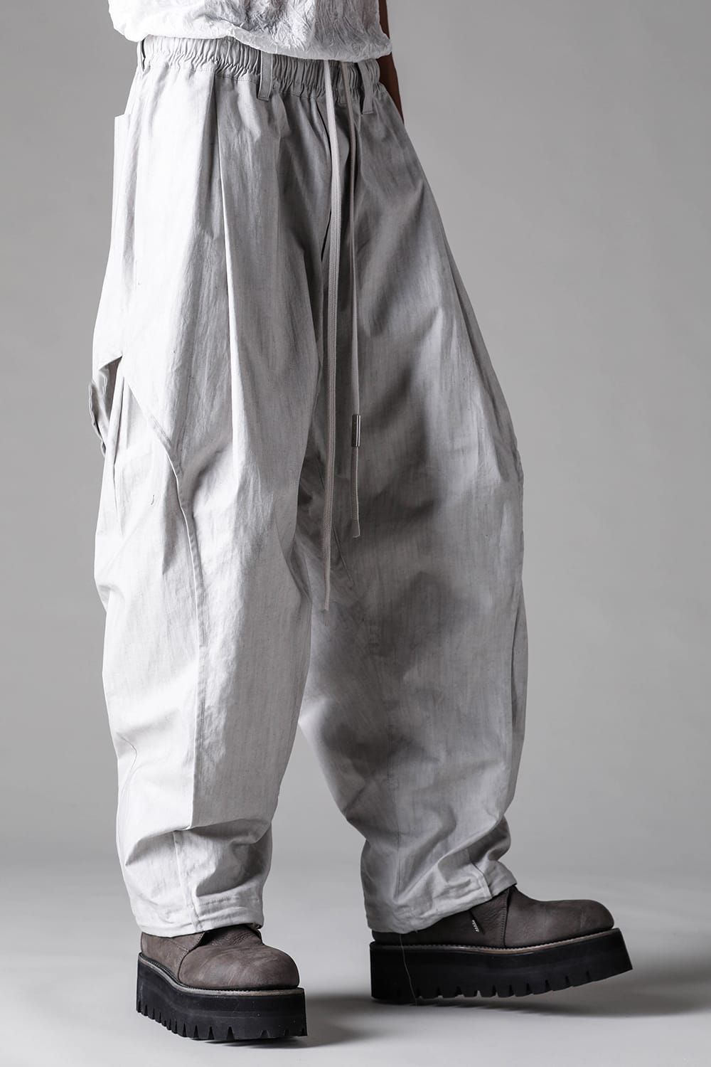《2027SS先行予約》Sumi Dyed Side Tuck Tapared Pants"Grey / L.Grey" / 墨染サイドタックテーパードパンツ"グレー / ライトグレー"