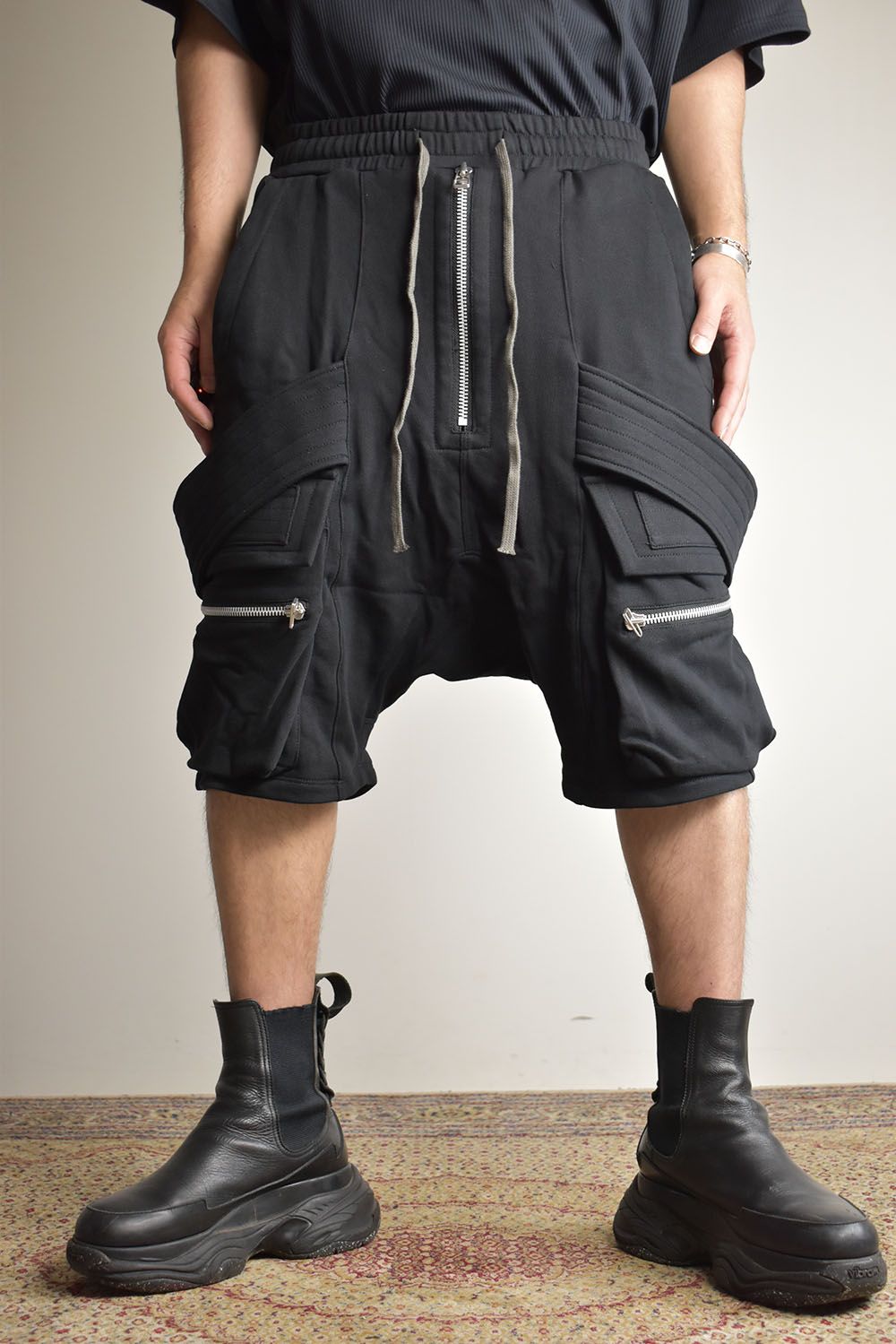 Belt Cargo Sweat Sarouel Shorts"Black" / ベルトカーゴスウェットサルエルショーツ"ブラック"