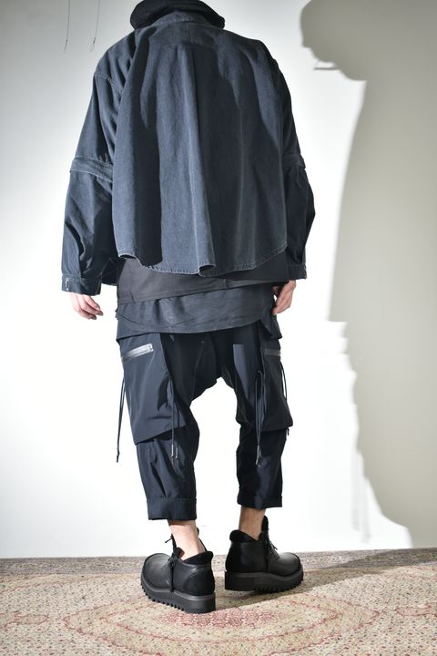 デタッチャブルスリーブでロングシーズン対応