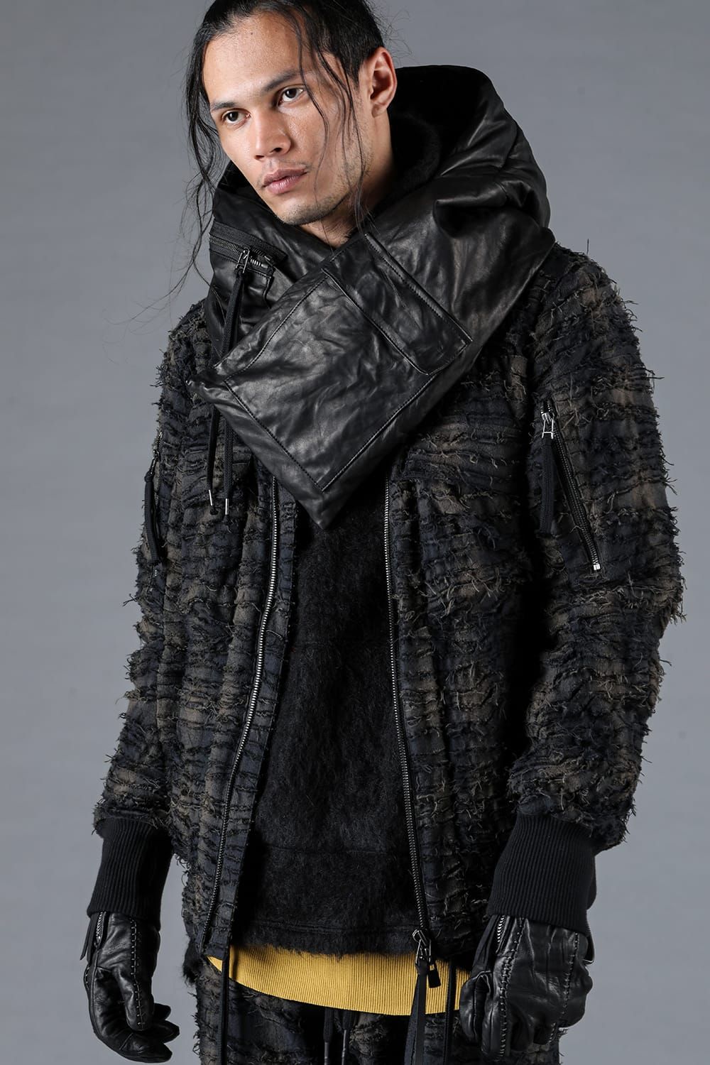 Horse Leather Down Hooded Scarf “Black" / ホースレザーダウンフードマフラー"ブラック"