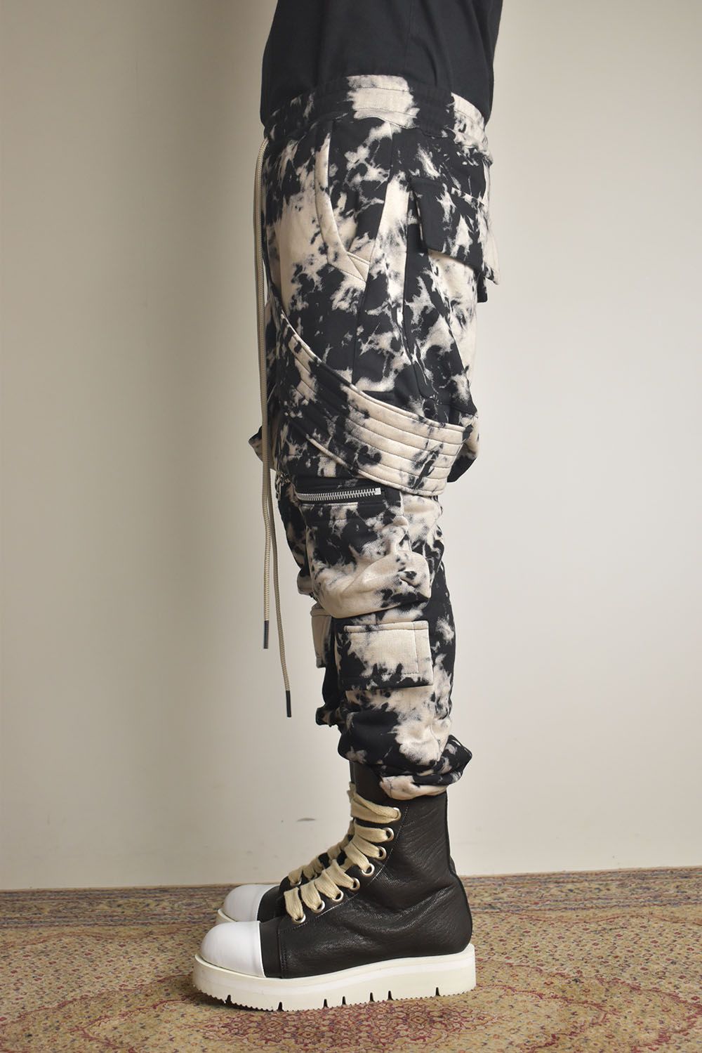 Discharge Pinting Belt Cargo Sarouel Jogger"Black×Ivory" /ディスチャージプリントベルトカーゴサルエルジョガー"ブラック×アイボリー"