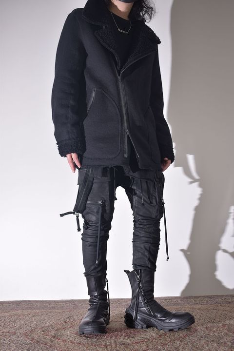 暖かさもあり着心地に優れたアウター