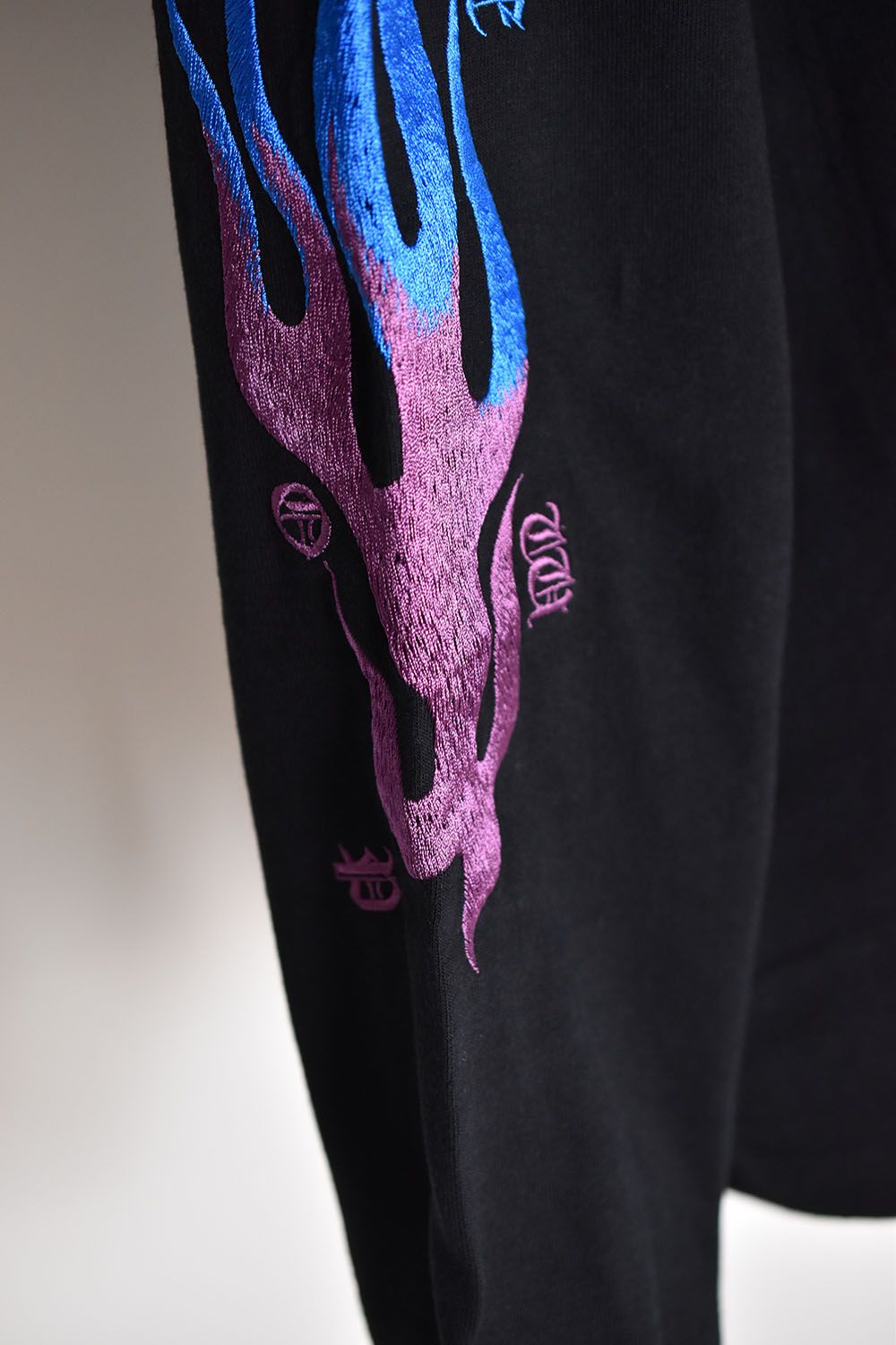 Embroidery Long Sleeve Tee-fire-"Black"/刺繍ロングスリーブTee"ブラック"