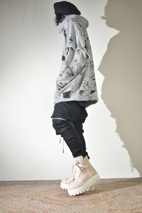 春夏らしいカジュアルミックス