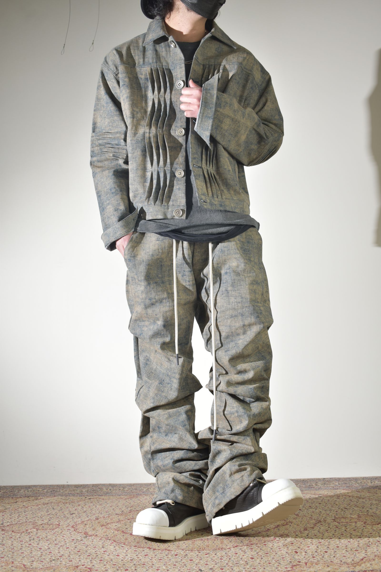 スティールブルーでセットアップ