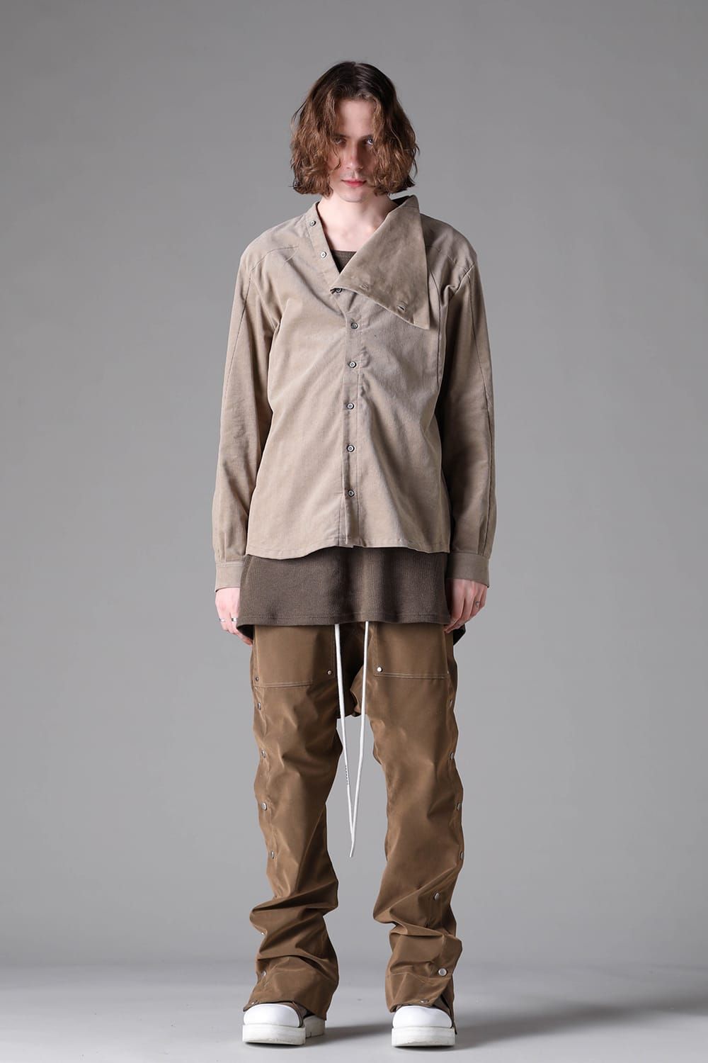 《2026AW先行予約》Fluid Corduroy High Neck Shirts"Black / Beige" /  フルイドコーデュロイ ハイネックシャツ"ブラック/ベージュ"