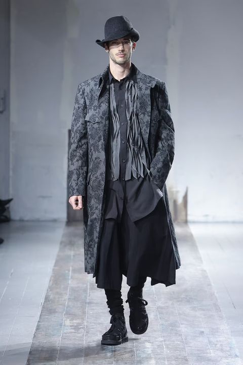 LOOK.2