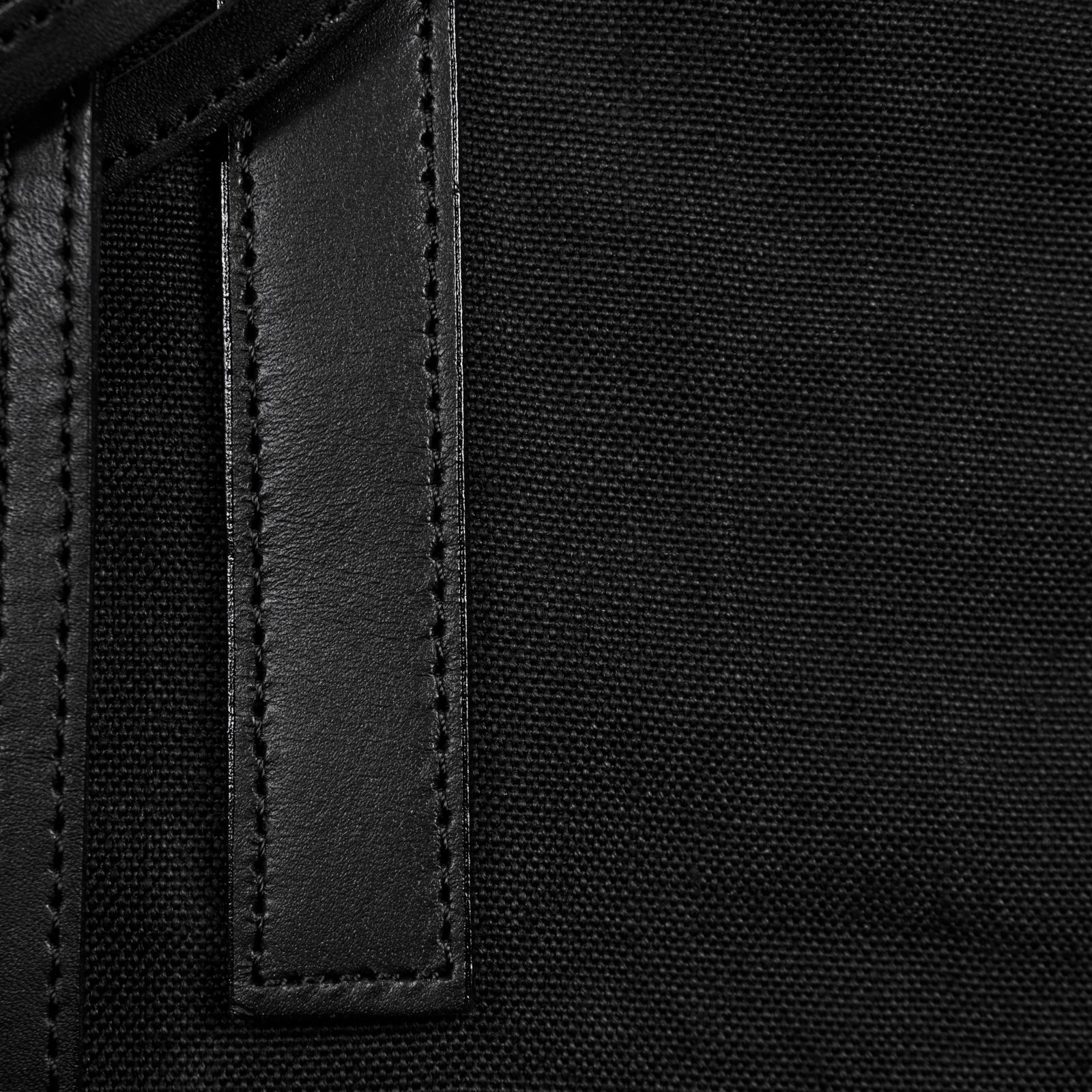 discord | yohji yamamoto [DW-I03-302 / Wポケットバッグ]