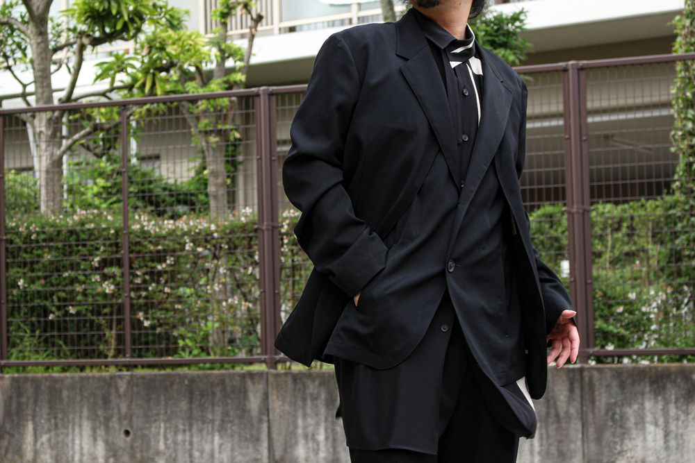 Yohji Yamamoto [ディテール楽しむ綺麗めスタイル]