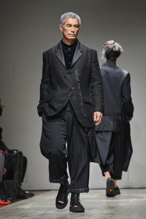 LOOK.7