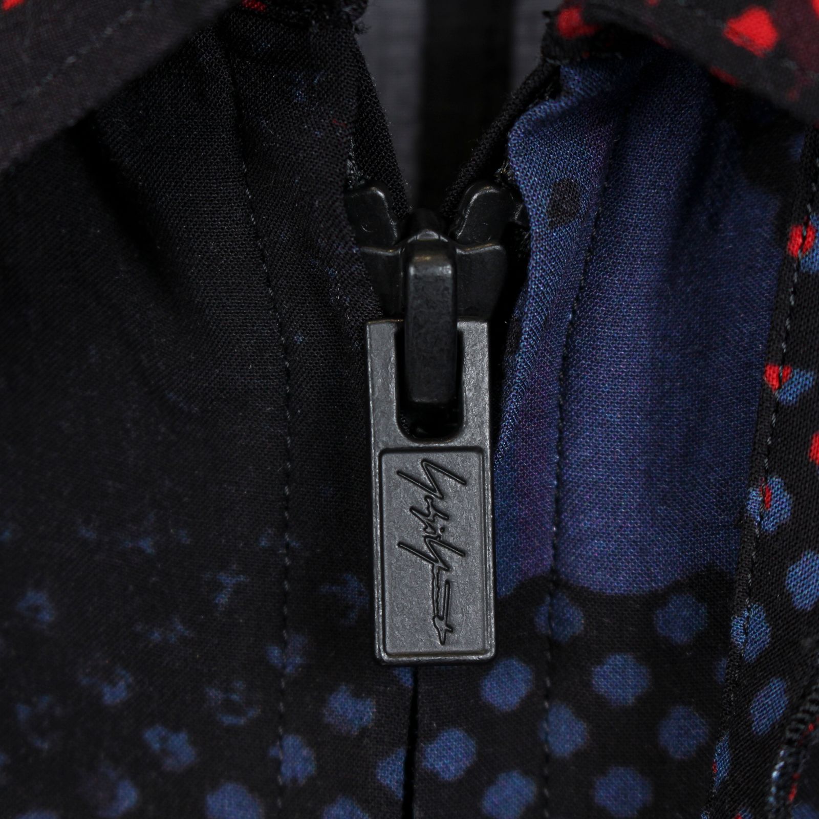 Yohji Yamamoto [HR-B74-212 / Fロング B メダマ]