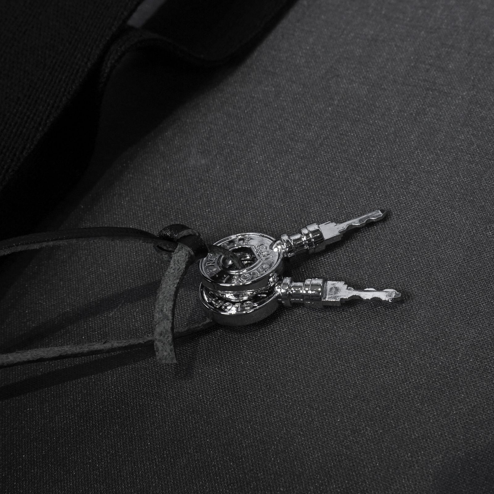 yohji yamamoto - discord | yohji yamamoto [DH-I15-902 / 20 yohji yamamoto - discord | yohji yamamoto [DH-I15-902 / 20