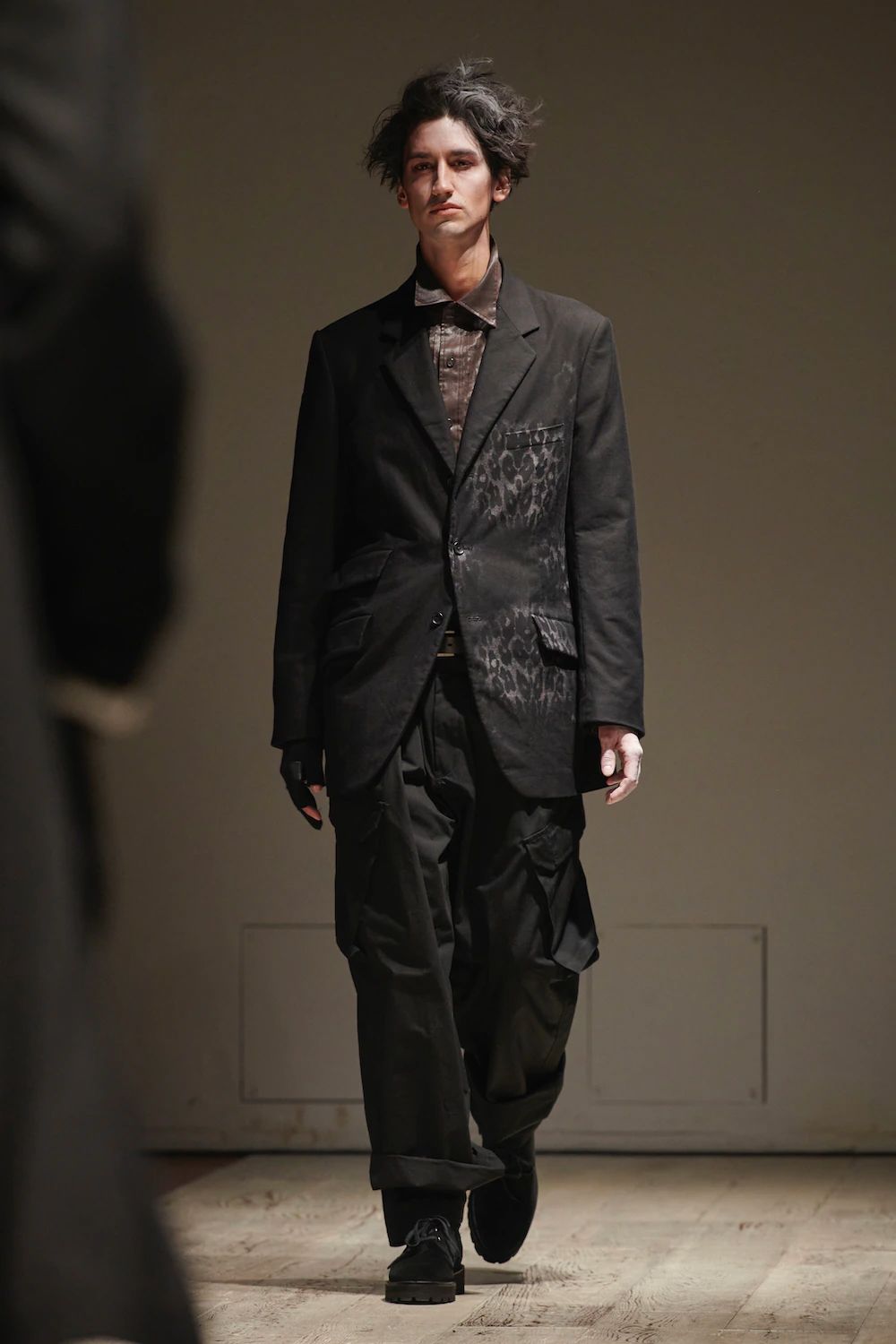 LOOK.10