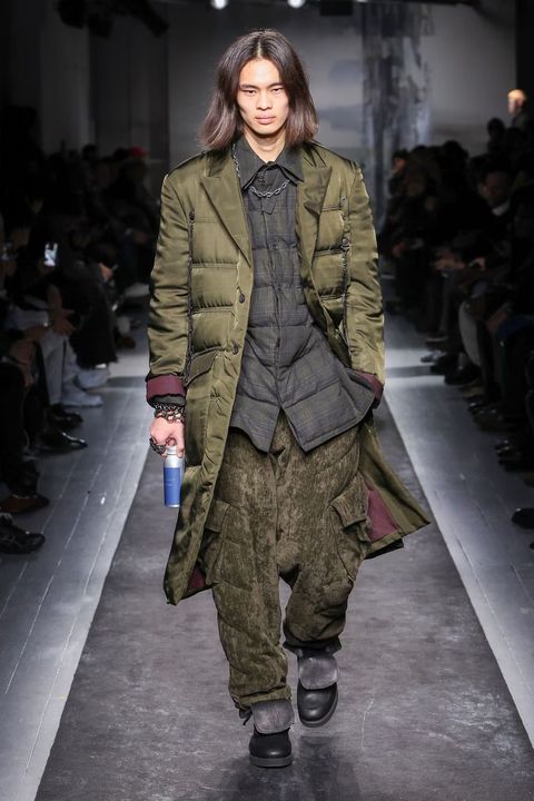 LOOK.26