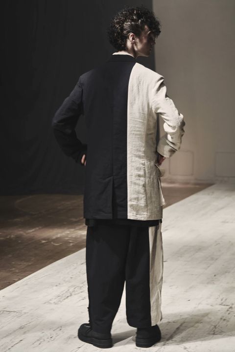 LOOK.2