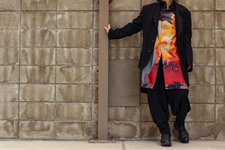 Yohji Yamamoto [秋のイメージカラー]