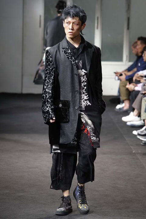 LOOK.27