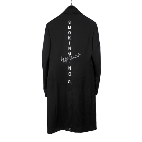 Yohji Yamamoto [HR-J55-119 / ロングJKTプリントB (SMOKING NO?)]
