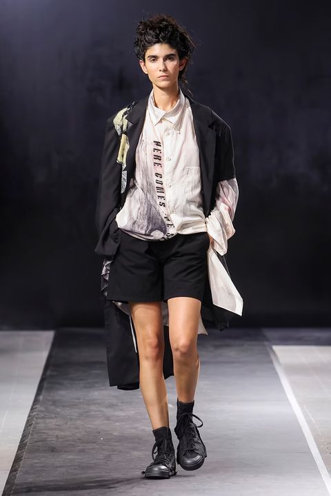 LOOK.11