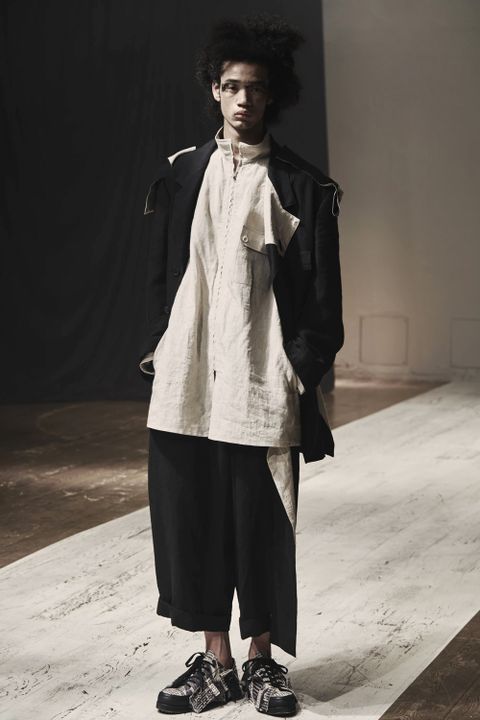 LOOK.1