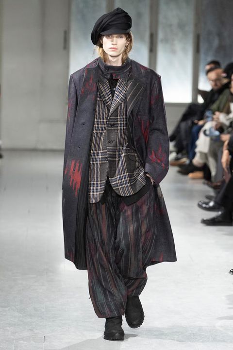 LOOK.1