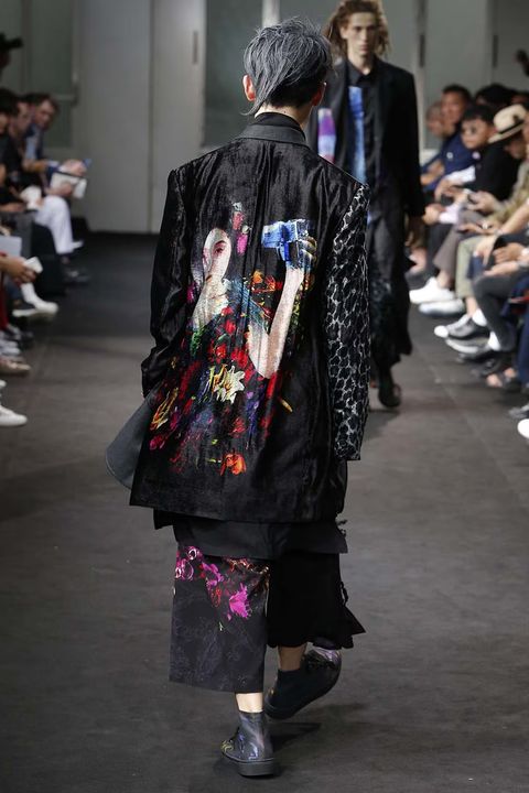 LOOK.27