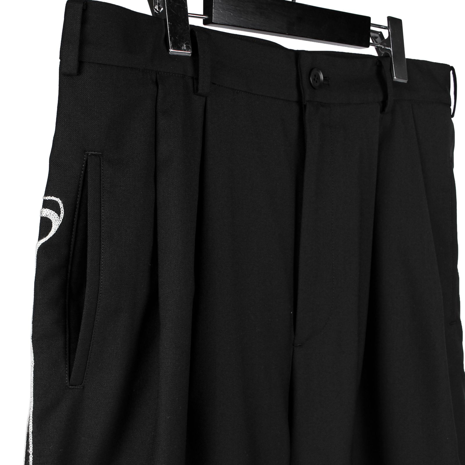 新品特売gabardine 2tack slim pants XS　Black パンツ