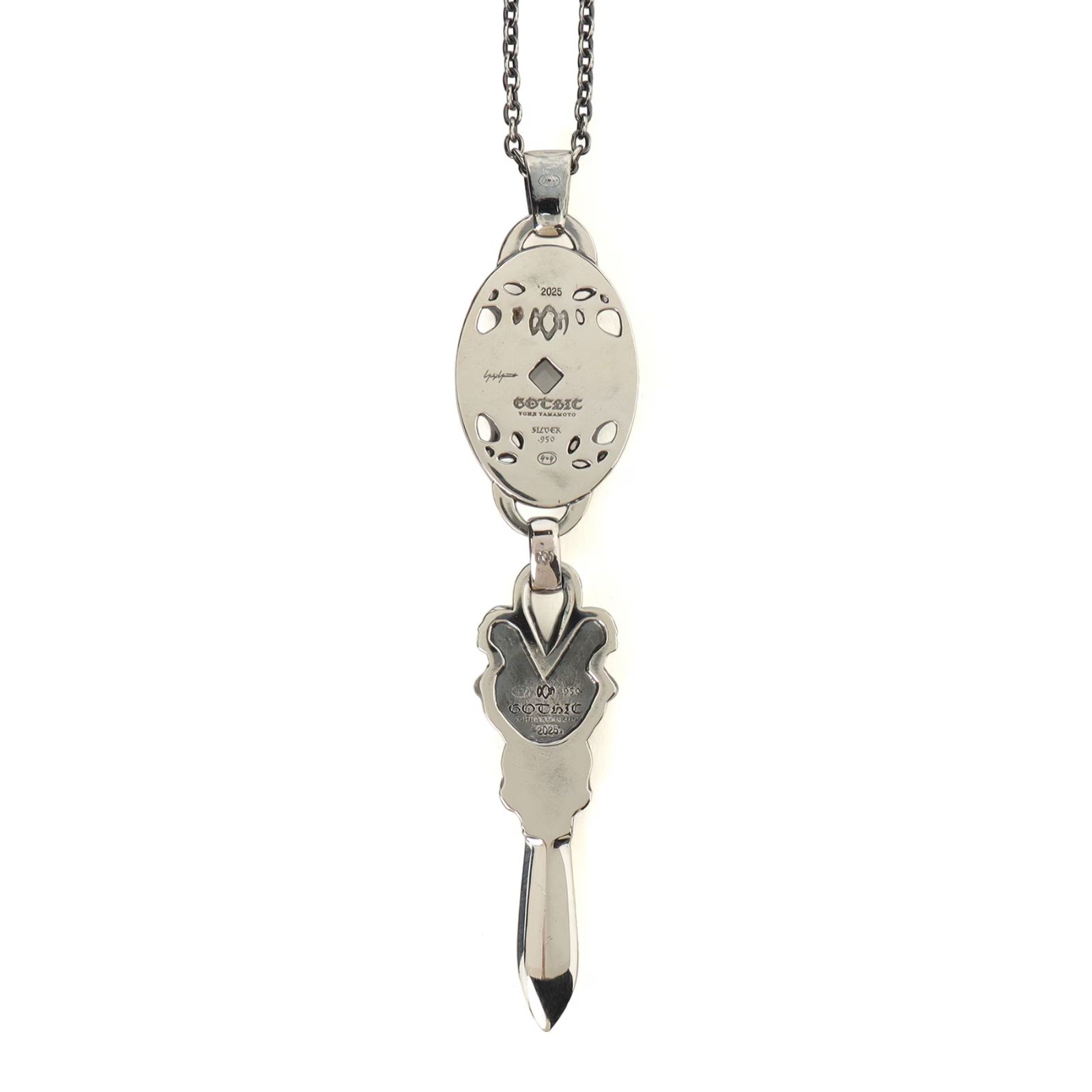GOTHIC YOHJI YAMAMOTO YY OVAL SCULL DAGGER PENDANT / ネックレス (ユニセックス)  シルバー Silver950 / HA-A53-920