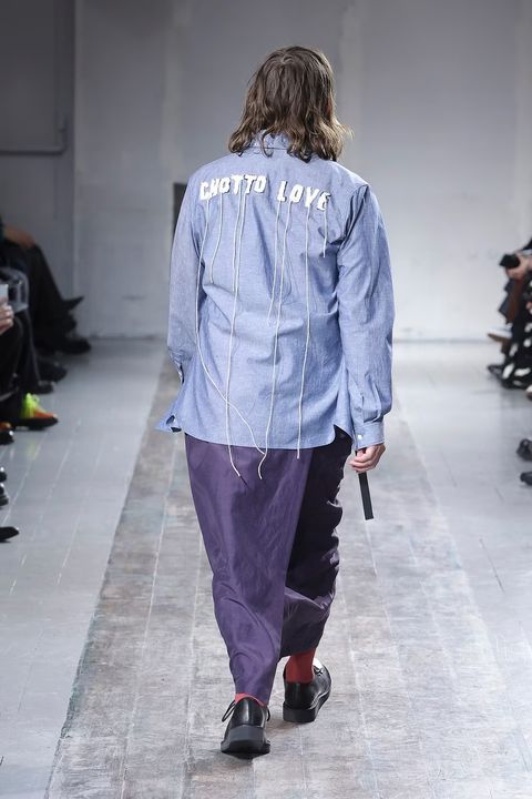 LOOK.36