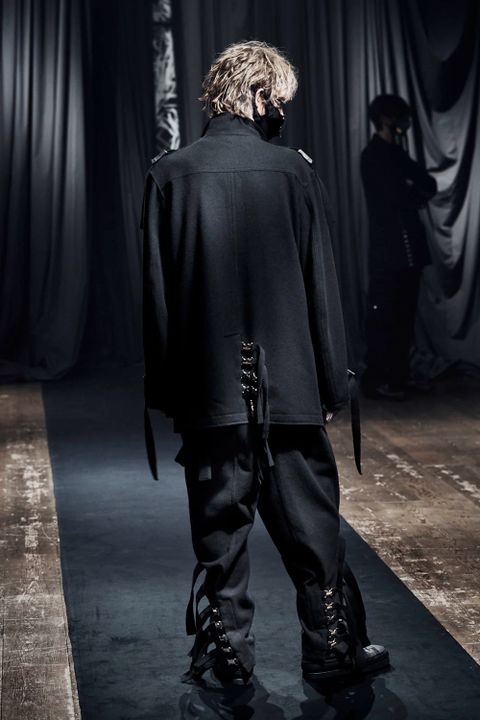 LOOK.6