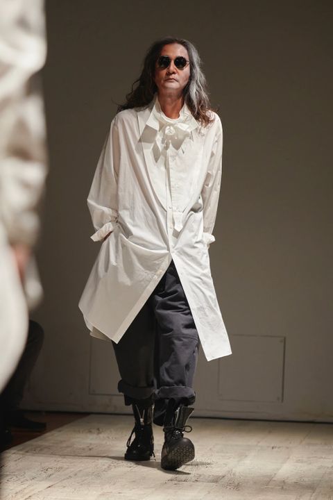 LOOK.34
