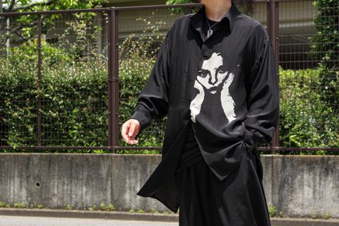 Yohji Yamamoto [シルクもデイリーカジュアルに見せて]