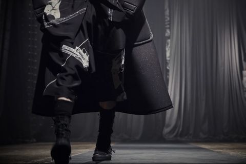 Yohji Yamamoto [通年着用できるシルクスタイル]