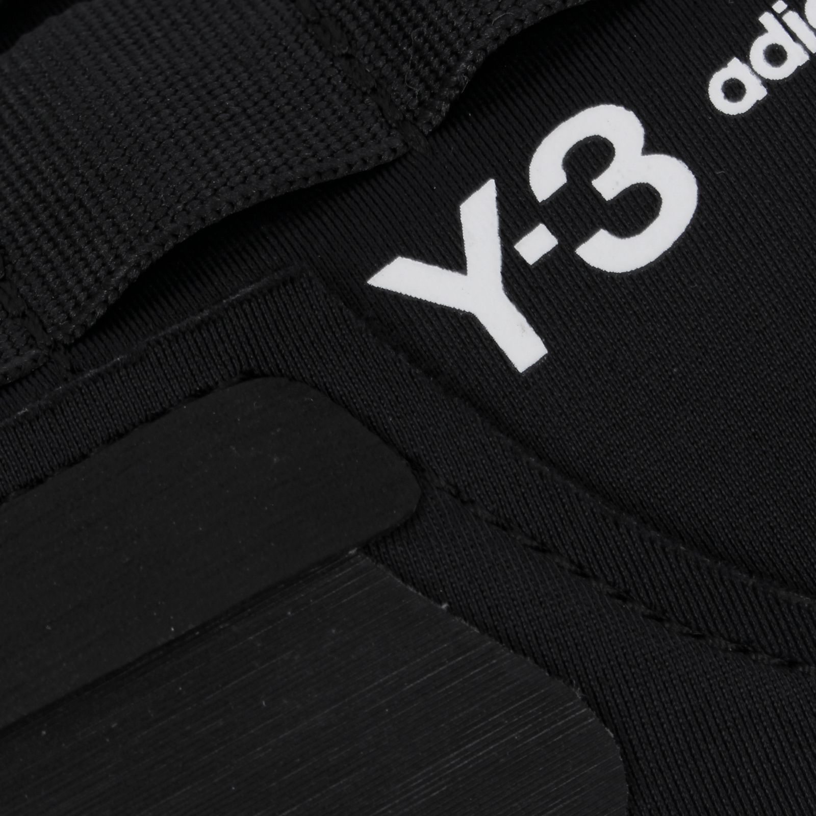 Y-3 CLSC COZY RUN / H05692-FTWA21