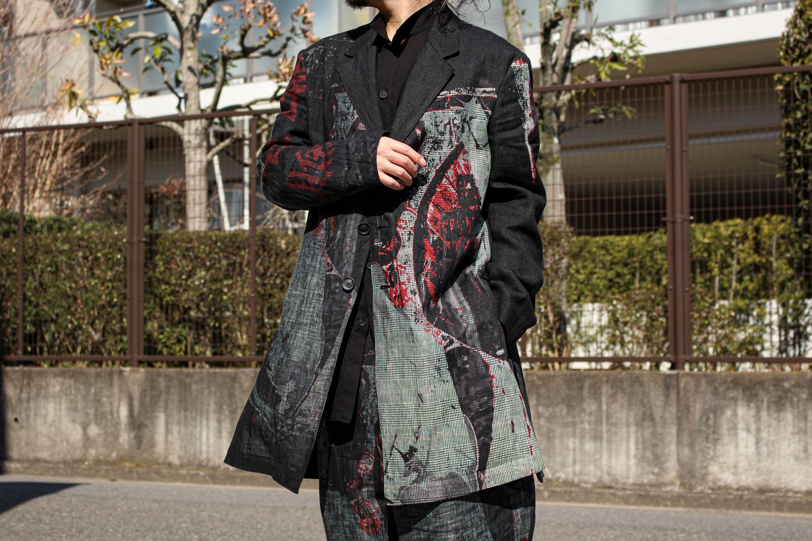 Yohji Yamamoto [その時の年齢に合致する魔法服] | ALUBUS / RUFUS